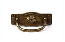 2784 Antikmöbel Griff