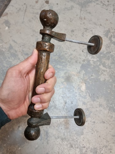 Großer schwerer massiver